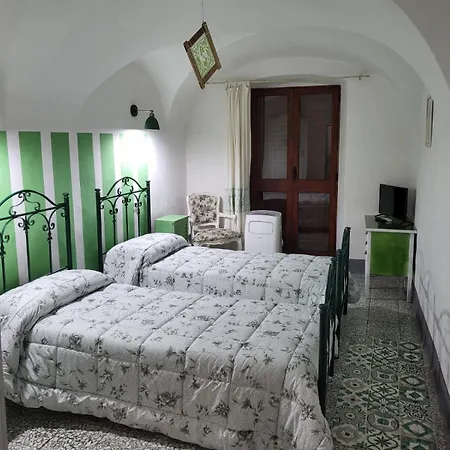 Semesterbostad Casa Eleonora Bosa